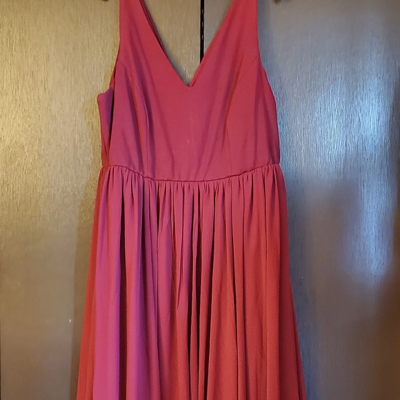 Dress - Picture 4 of 6